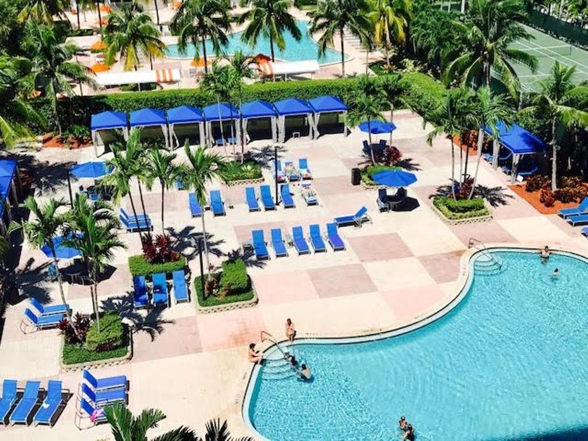 Luxury Miami Condos Маямі-Біч Екстер'єр фото