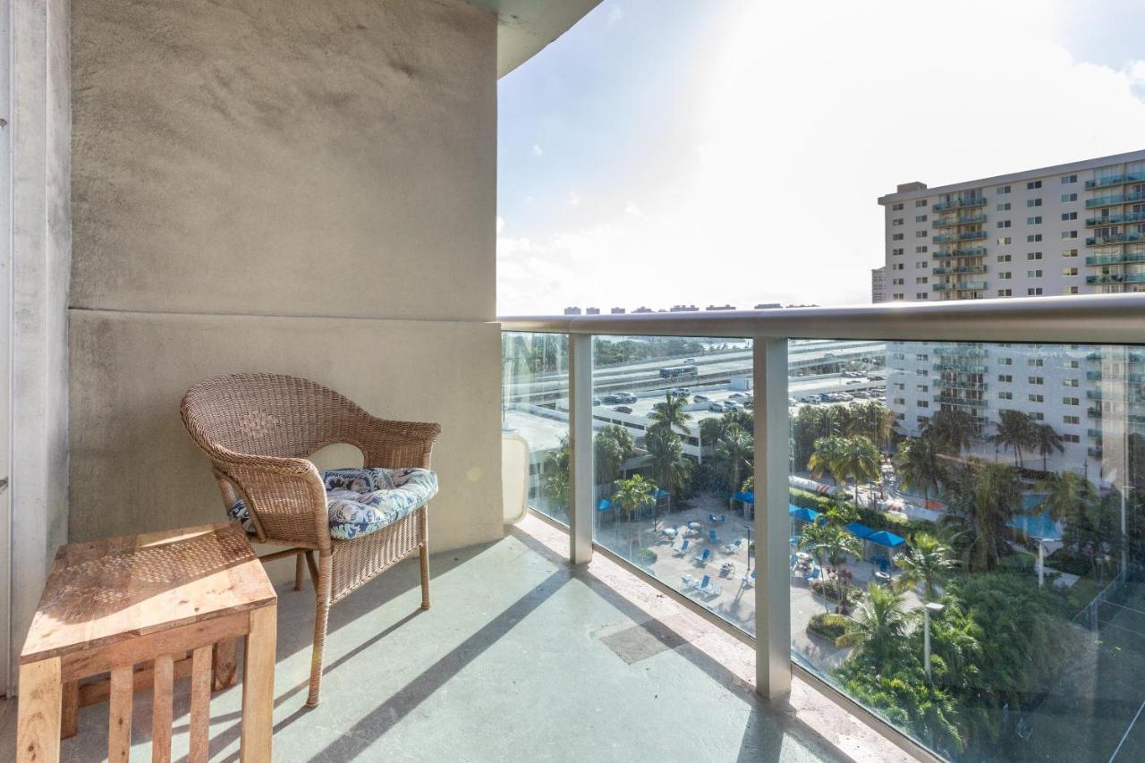 Luxury Miami Condos Маямі-Біч Екстер'єр фото