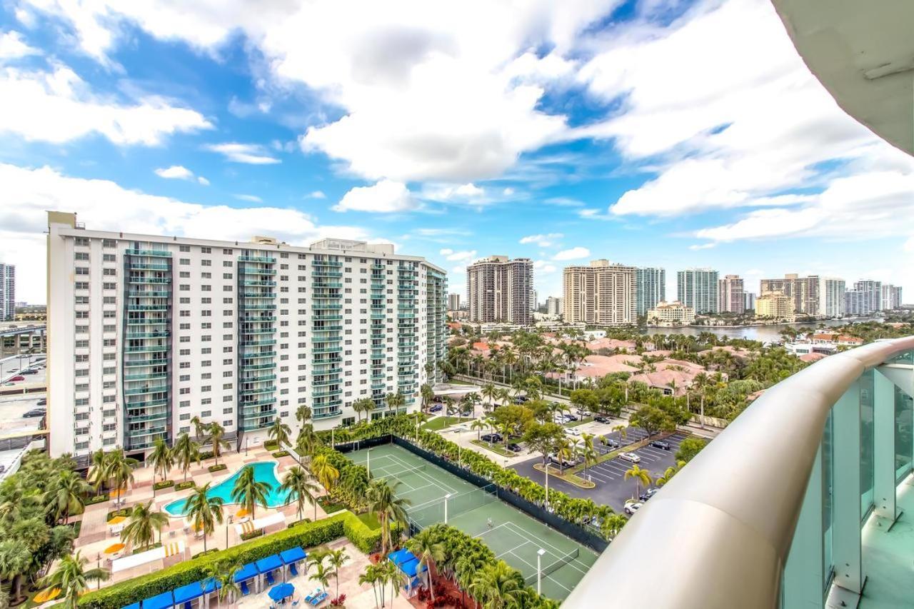 Luxury Miami Condos Маямі-Біч Екстер'єр фото